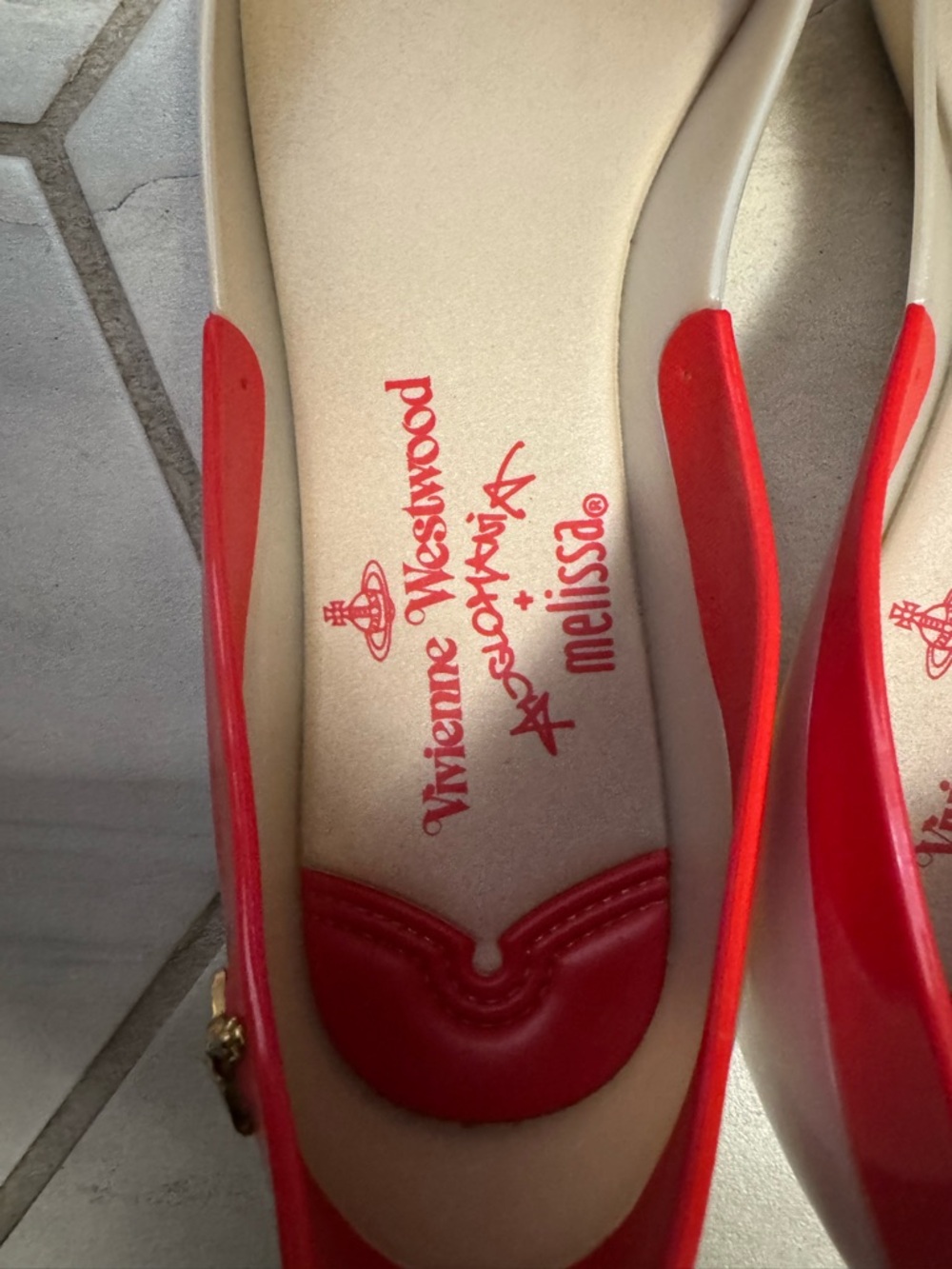 Vivienne Westwood + Melissa Flats - Picture 3 of 9
